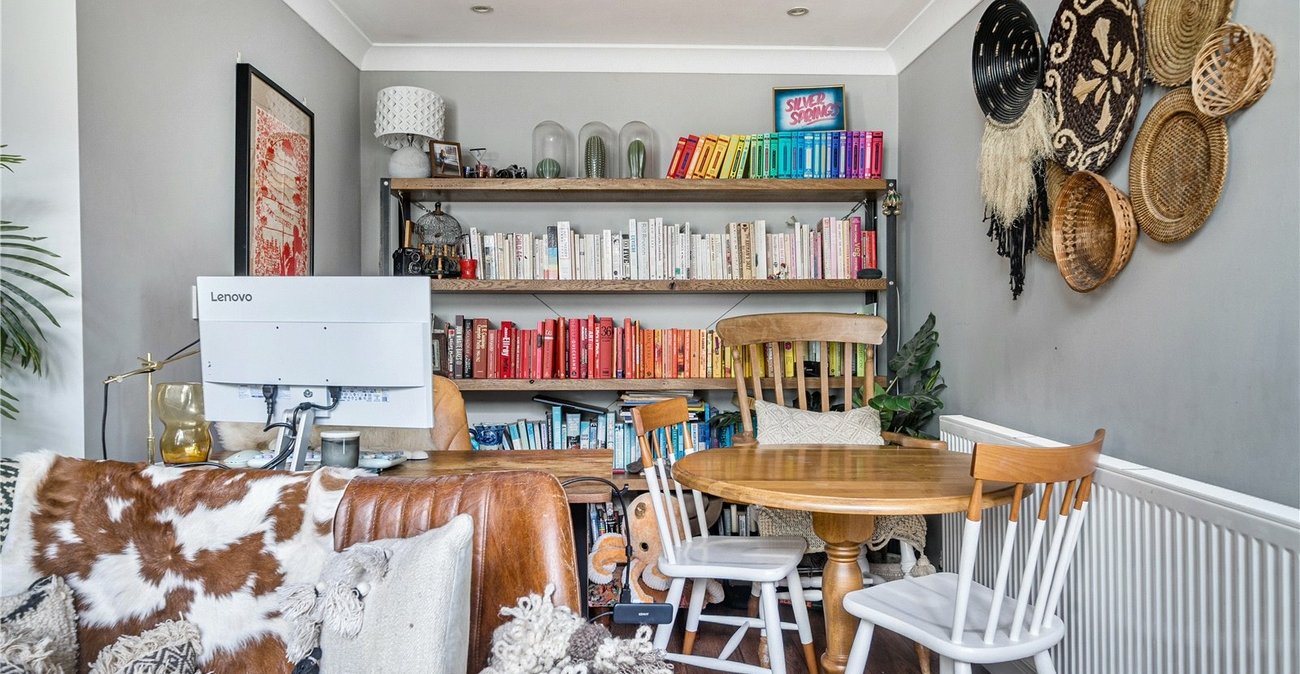 2 bedroom property for sale in  | Robinson Jackson