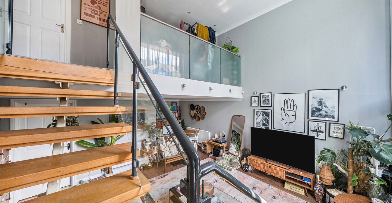 2 bedroom property for sale in  | Robinson Jackson