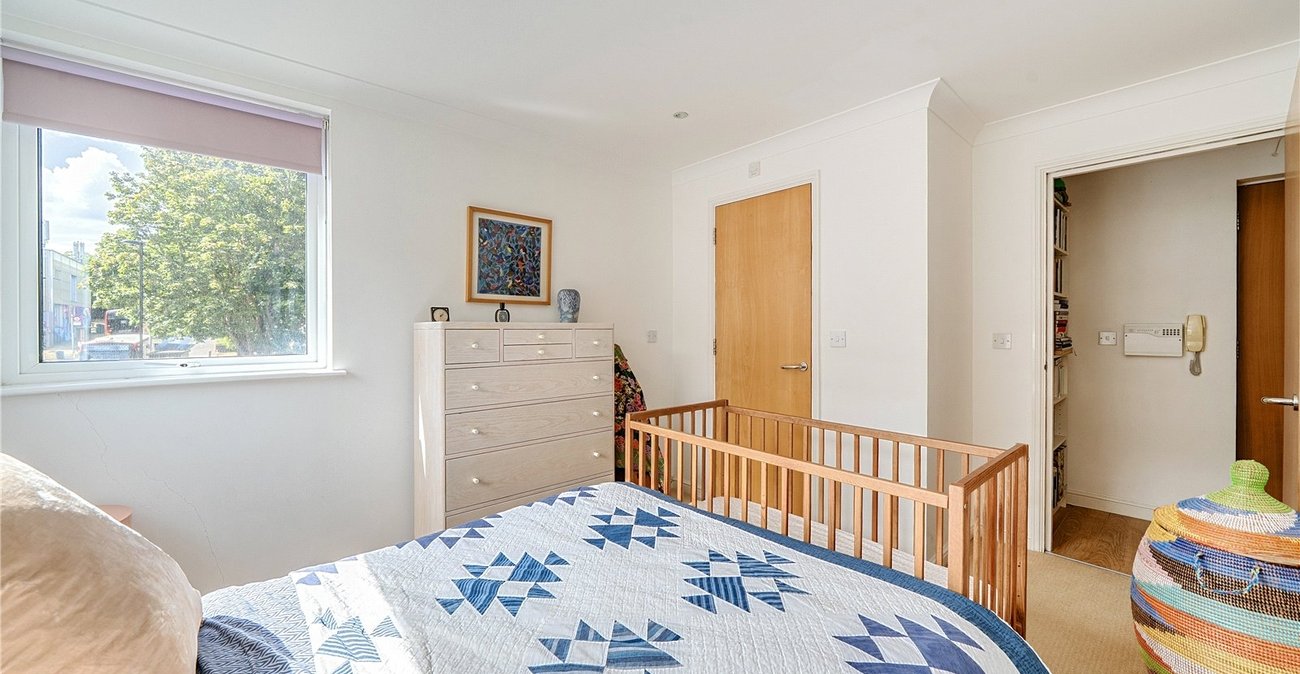 2 bedroom property for sale in Sydenham | Robinson Jackson