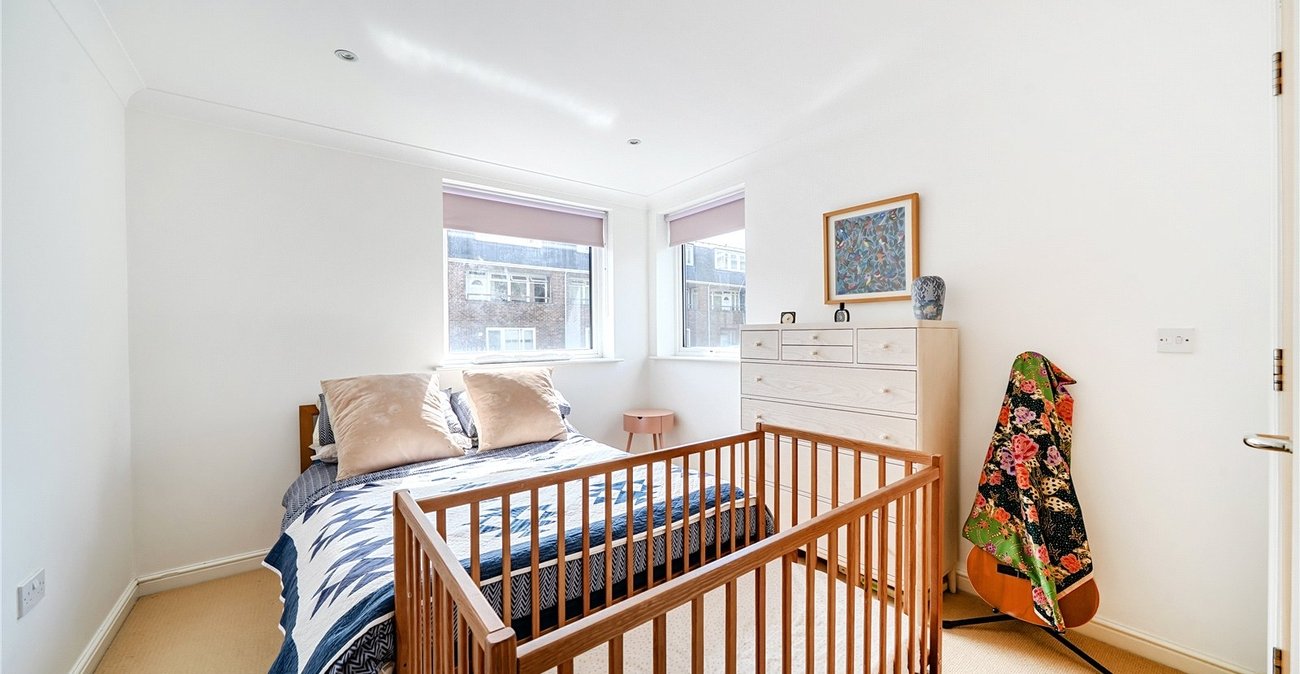 2 bedroom property for sale in Sydenham | Robinson Jackson