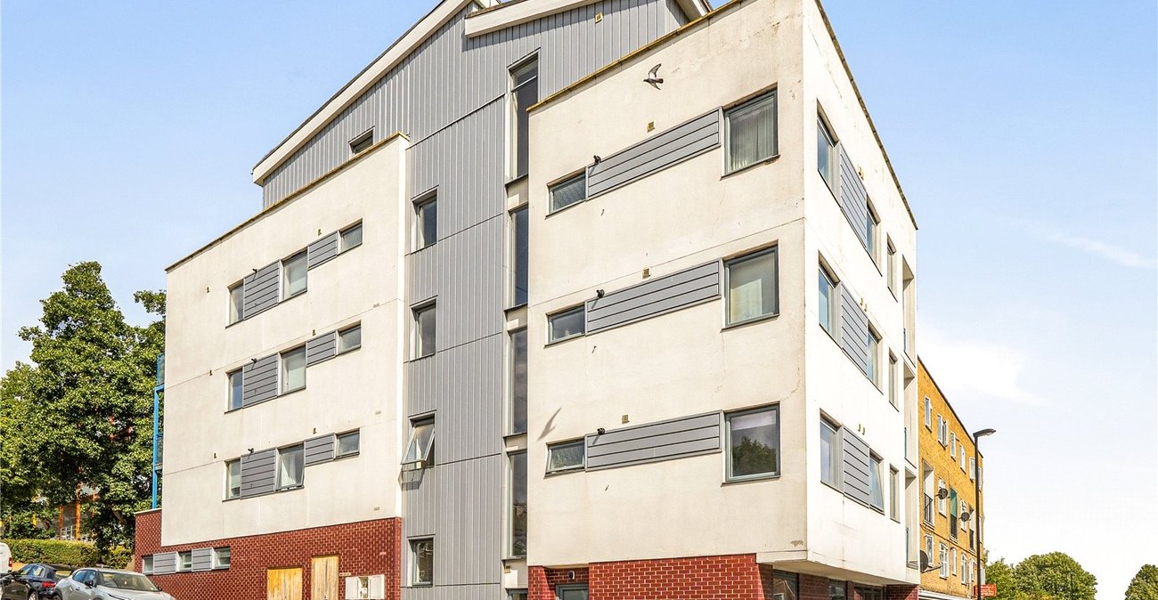2 bedroom property for sale in Sydenham | Robinson Jackson
