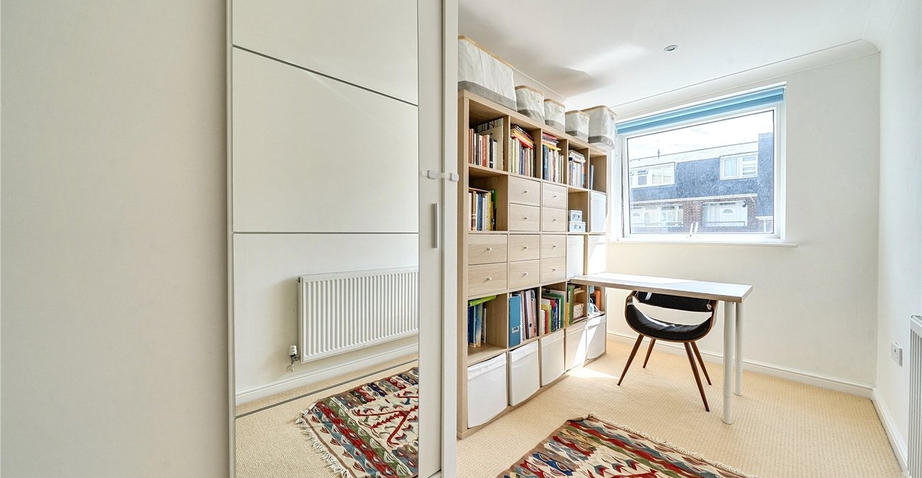 2 bedroom property for sale in Sydenham | Robinson Jackson