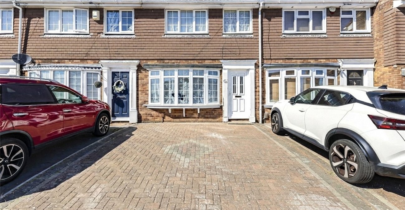 3 bedroom house for sale in Rochester | Robinson Michael & Jackson