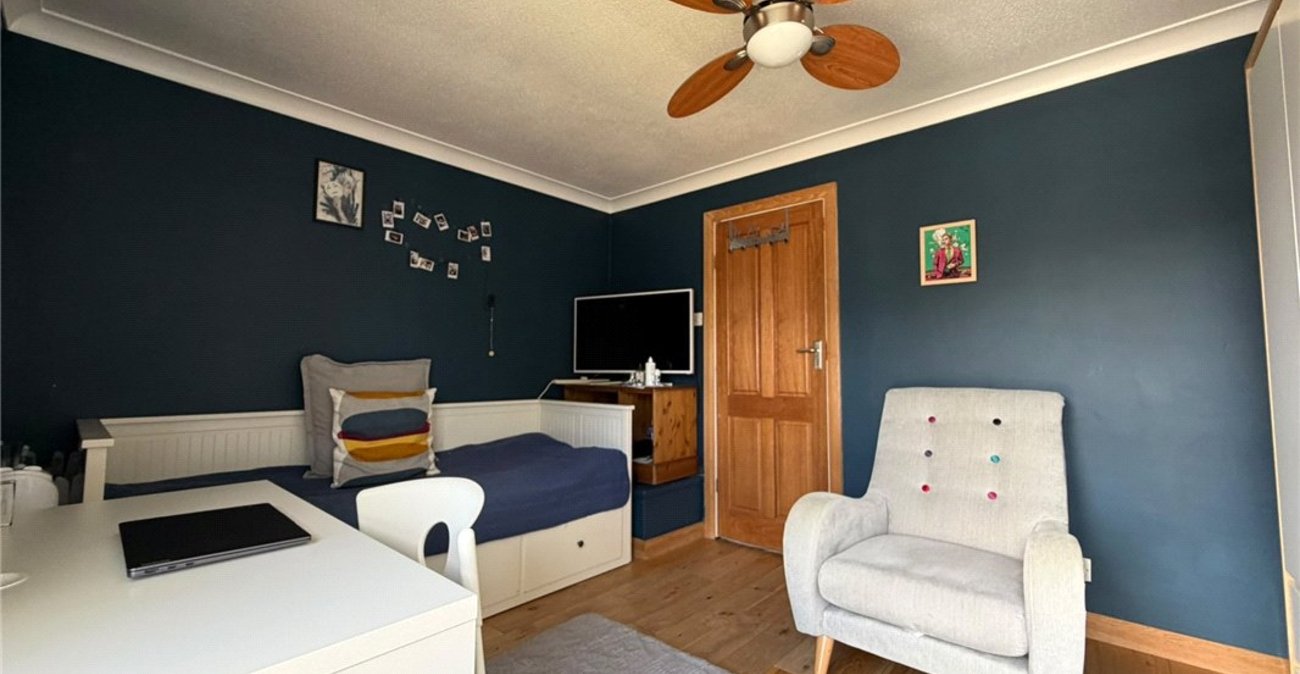 2 bedroom house for sale in Orpington | Robinson Jackson