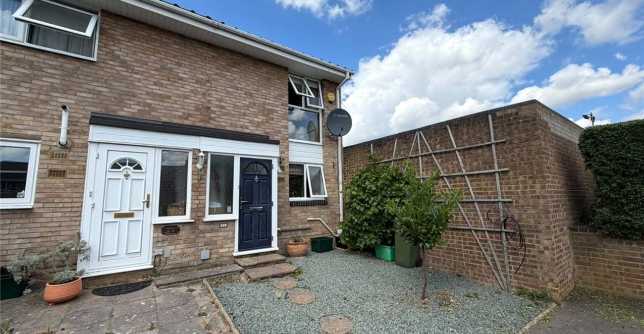 2 bedroom house for sale in Orpington | Robinson Jackson