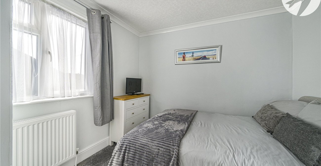 4 bedroom house for sale in West Dartford | Robinson Jackson