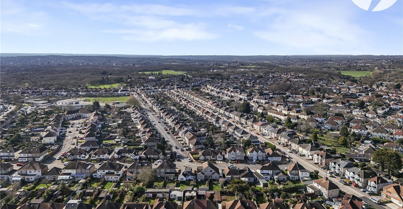 4 bedroom house for sale in West Dartford | Robinson Jackson