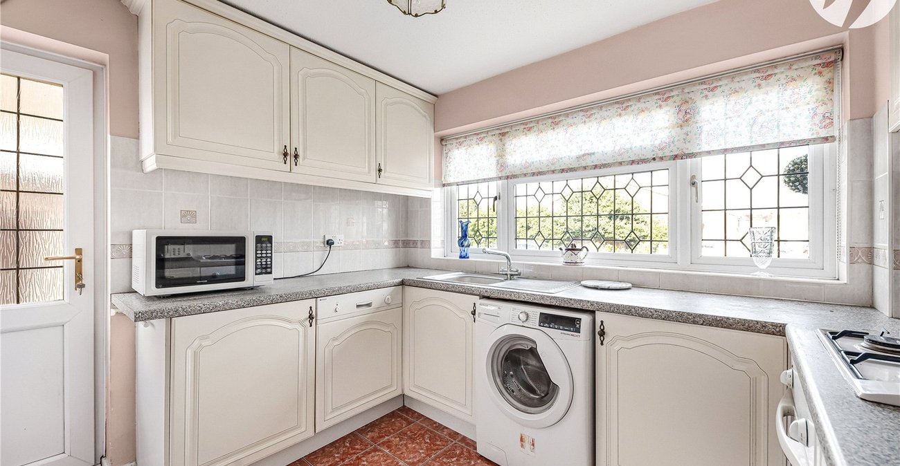 3 bedroom house for sale in Kent | Robinson Jackson