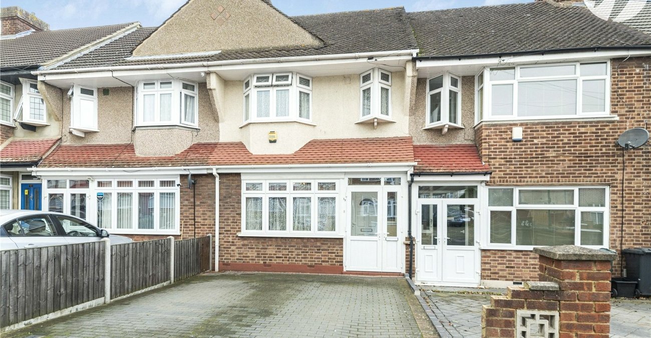 3 bedroom house for sale in Dartford | Robinson Jackson