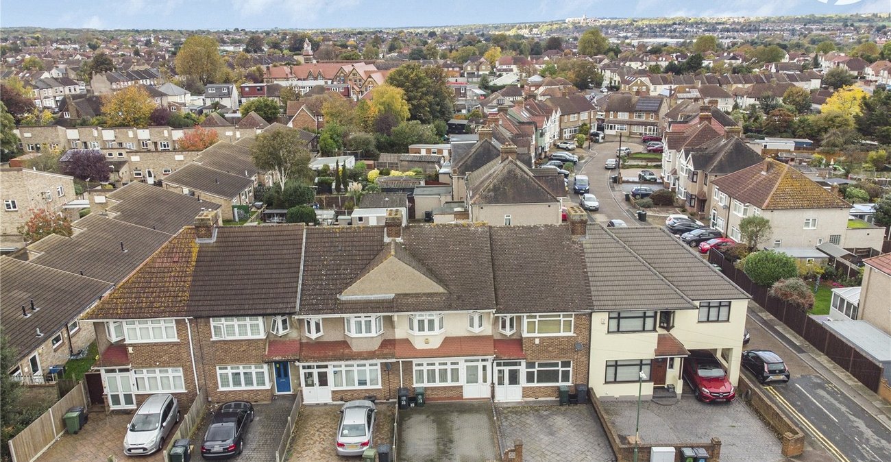 3 bedroom house for sale in Dartford | Robinson Jackson