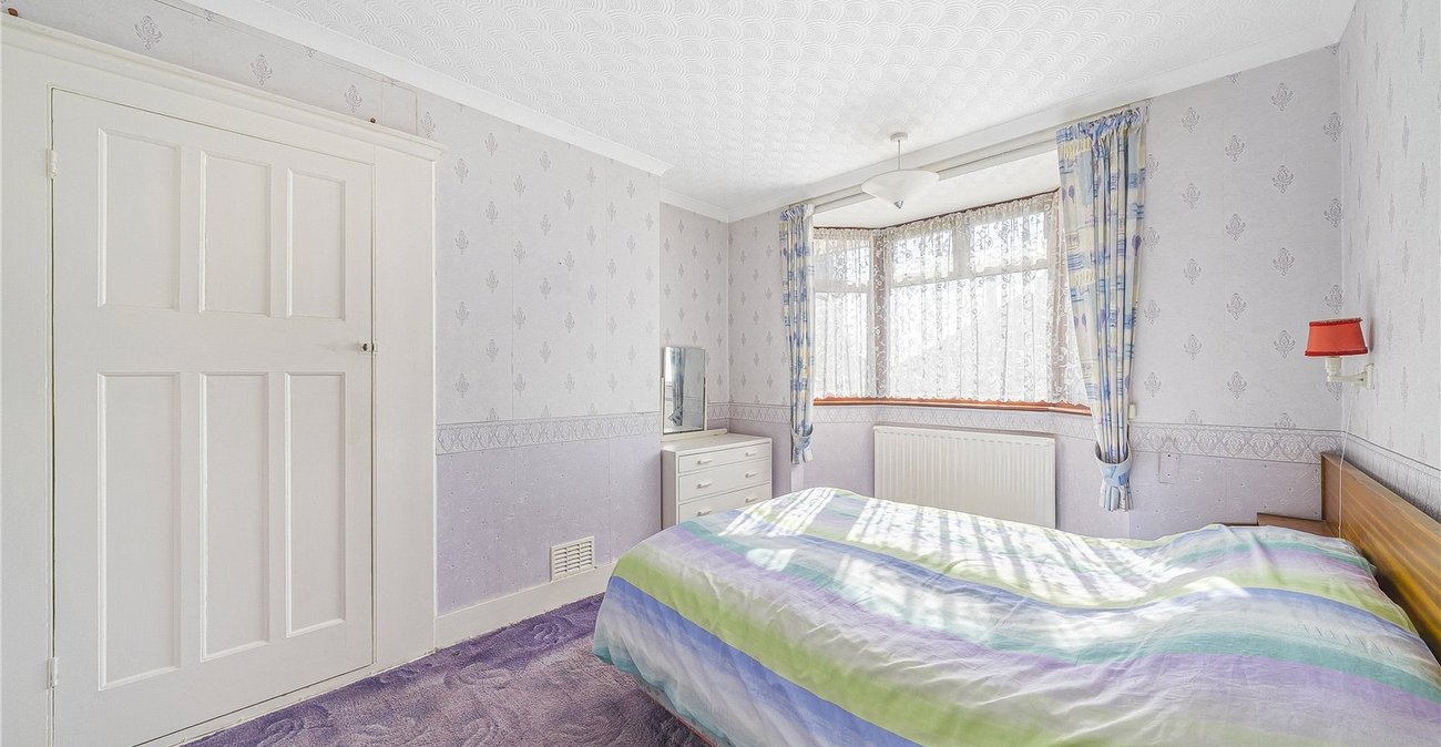 3 bedroom house for sale in Dartford | Robinson Jackson