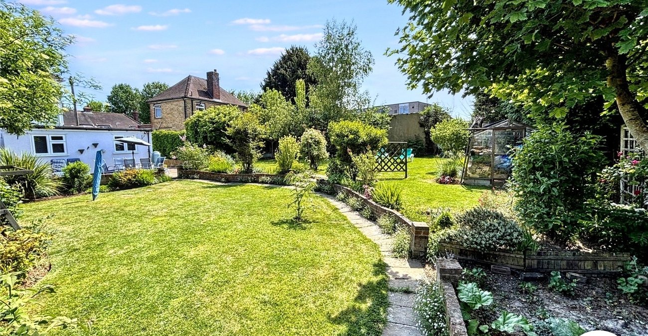 4 bedroom house for sale in Maidstone | Robinson Michael & Jackson