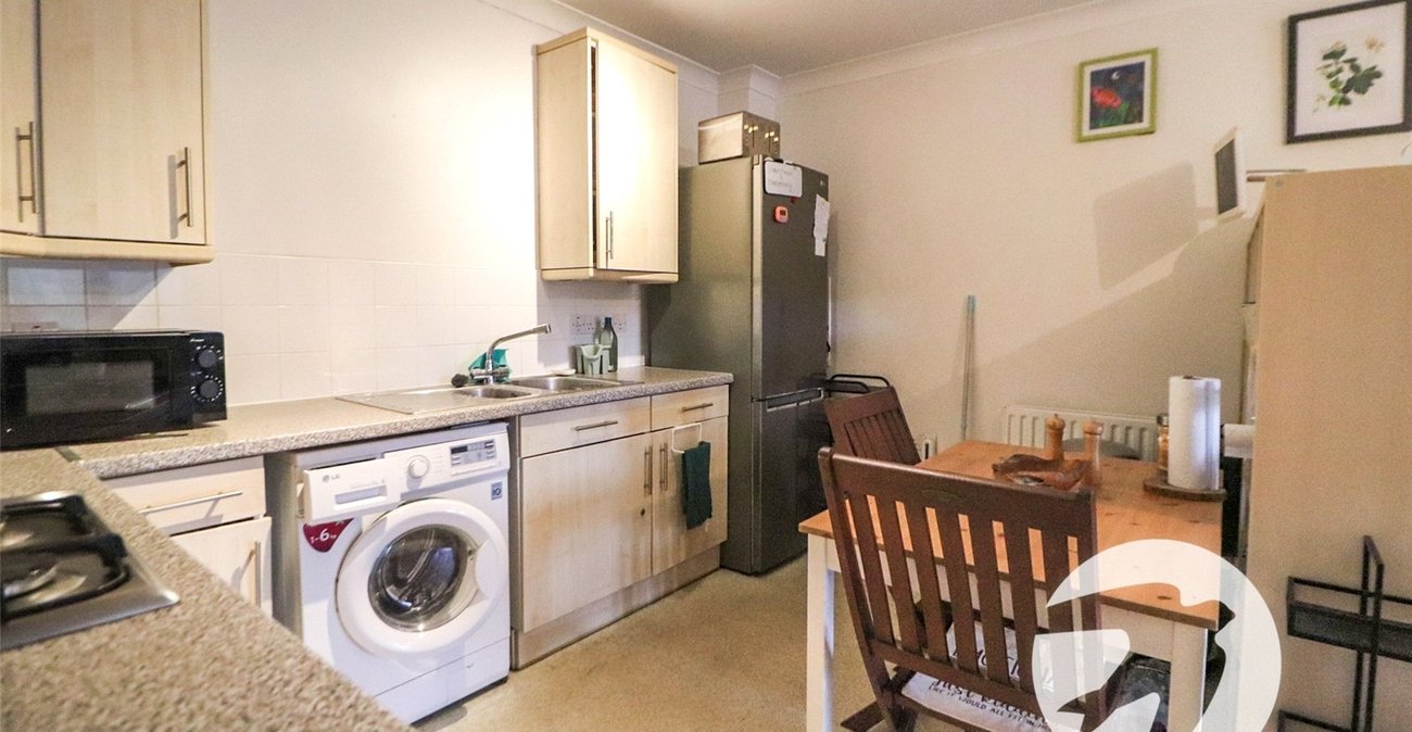 1 bedroom property for sale in Erith | Robinson Jackson
