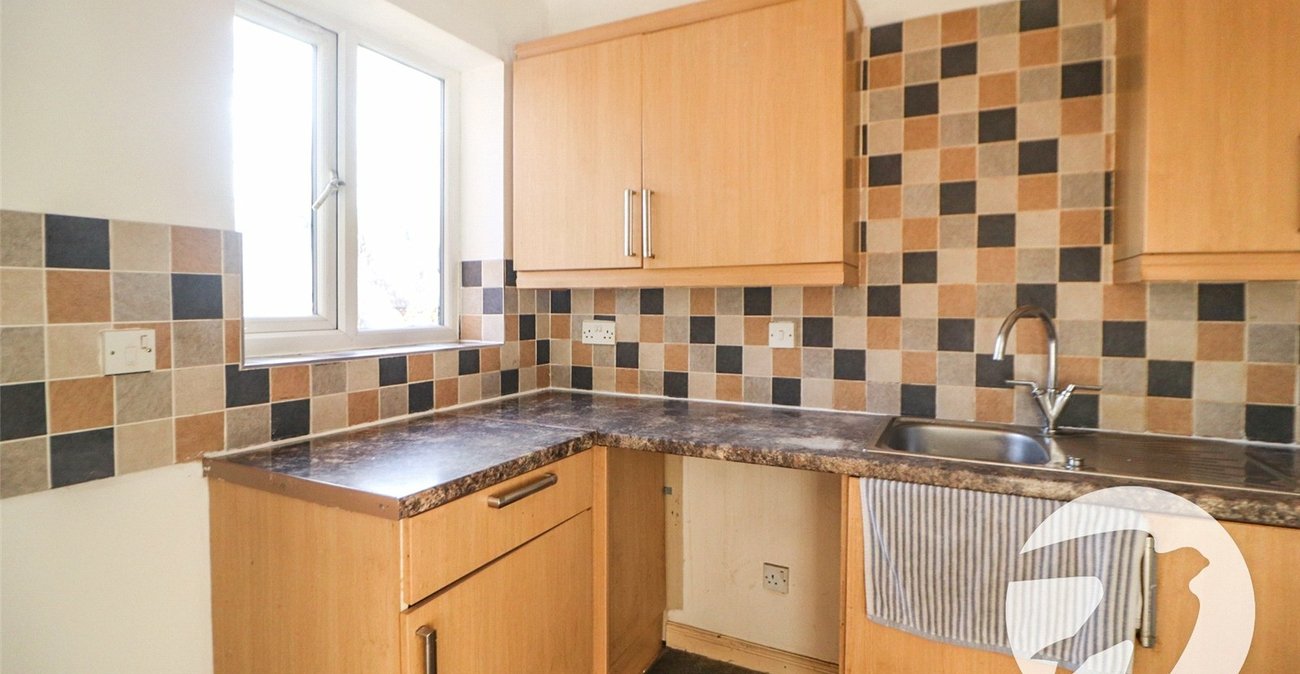 2 bedroom property for sale in Erith | Robinson Jackson