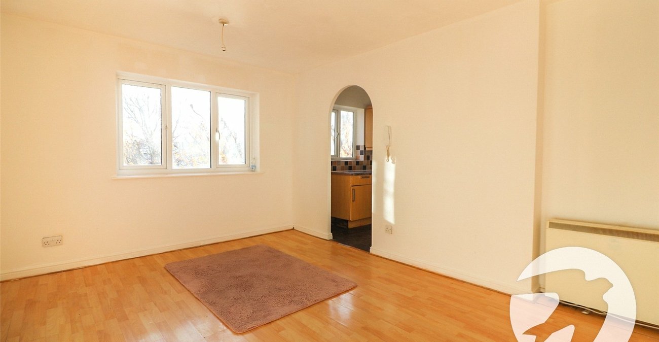 2 bedroom property for sale in Erith | Robinson Jackson