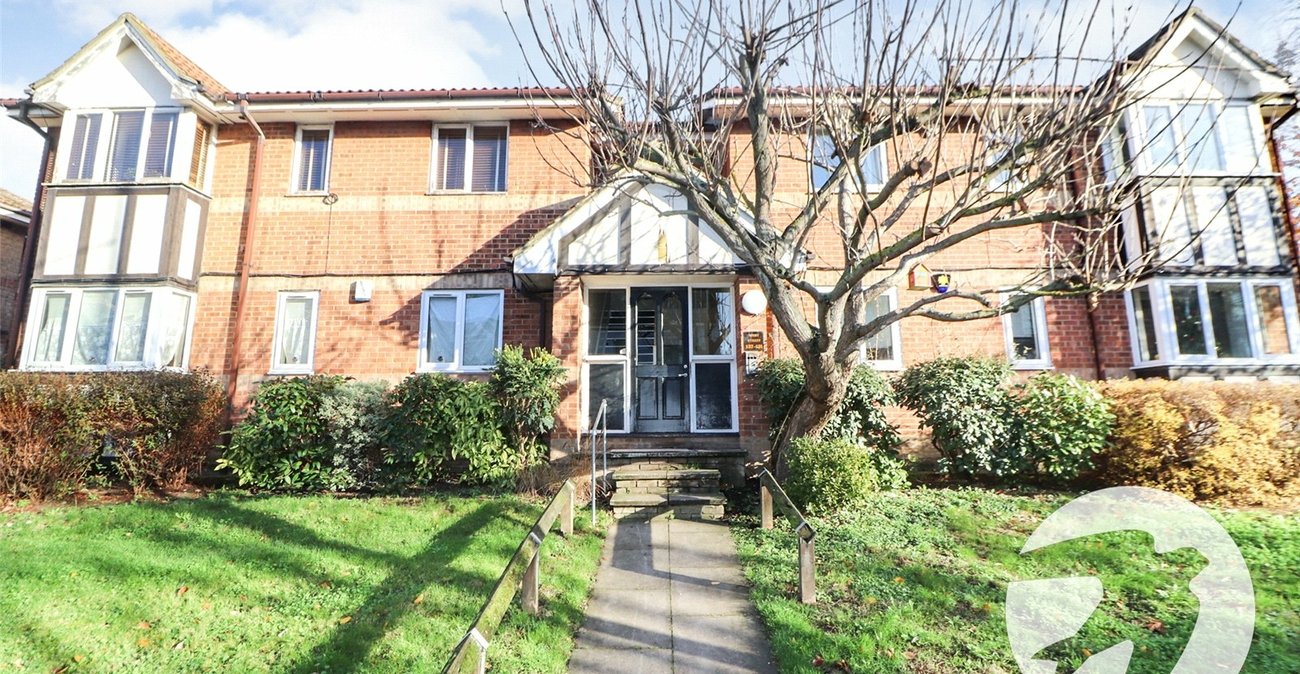 2 bedroom property for sale in Erith | Robinson Jackson