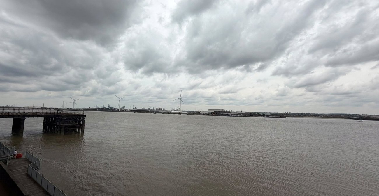 2 bedroom property for sale in Gravesend | Robinson Michael & Jackson