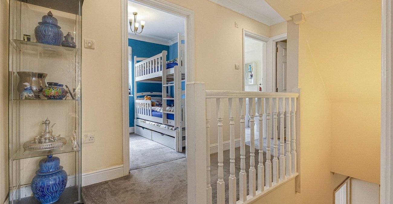3 bedroom house for sale in Rochester | Robinson Michael & Jackson