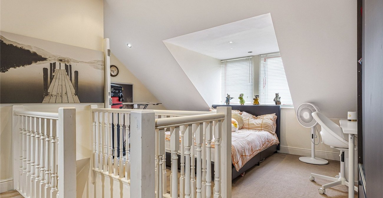 3 bedroom house for sale in Rochester | Robinson Michael & Jackson