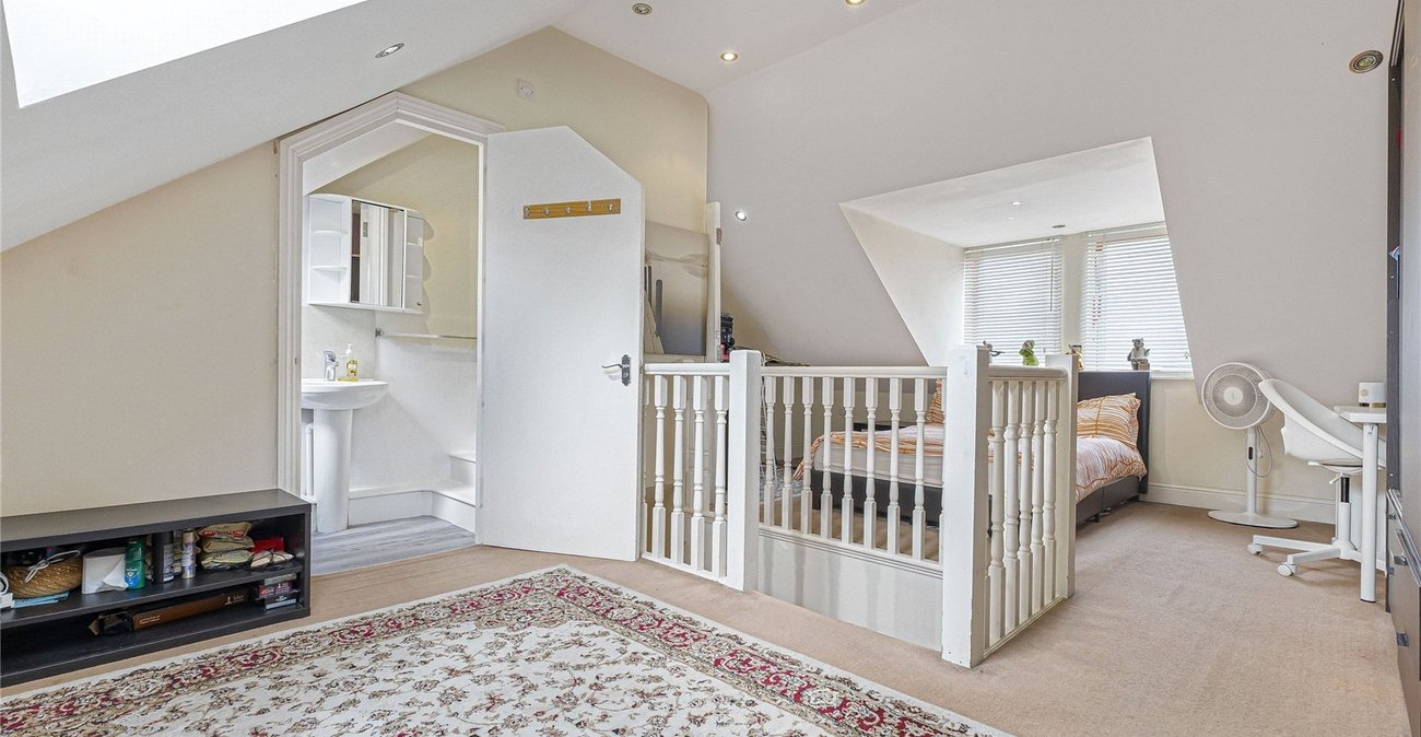 3 bedroom house for sale in Rochester | Robinson Michael & Jackson