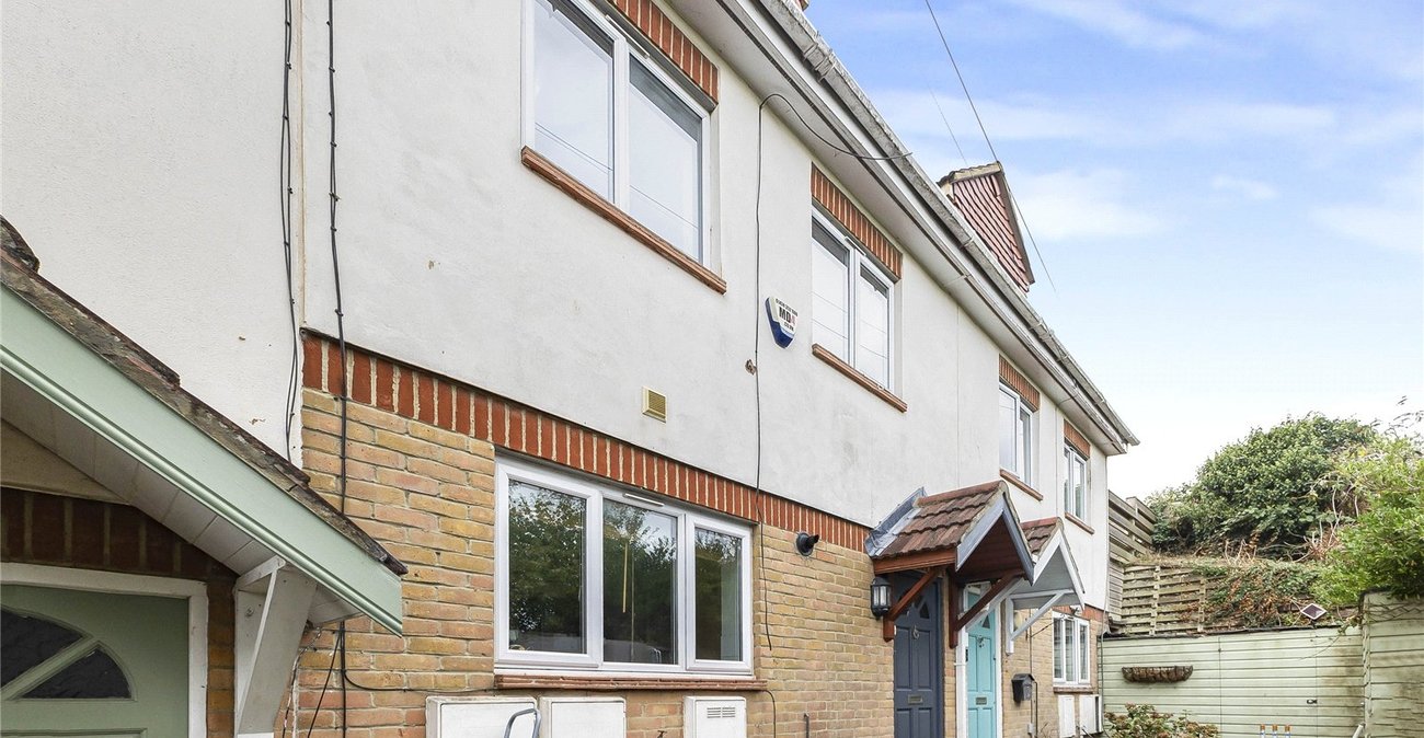 3 bedroom house for sale in Rochester | Robinson Michael & Jackson