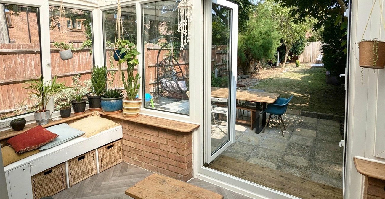 2 bedroom house for sale in Crockenhill | Robinson Jackson