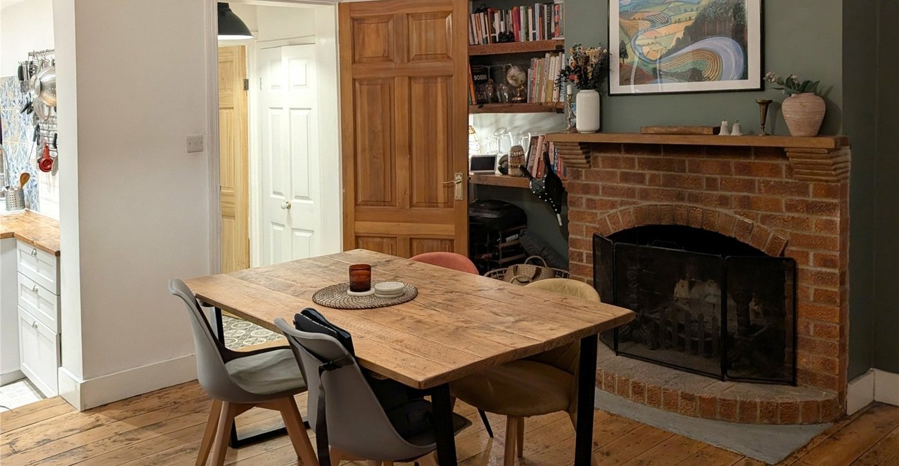 2 bedroom house for sale in Crockenhill | Robinson Jackson