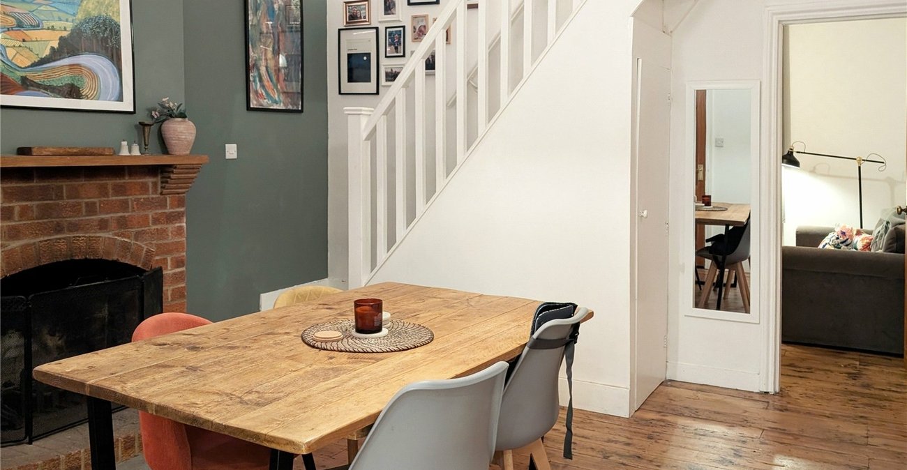 2 bedroom house for sale in Crockenhill | Robinson Jackson