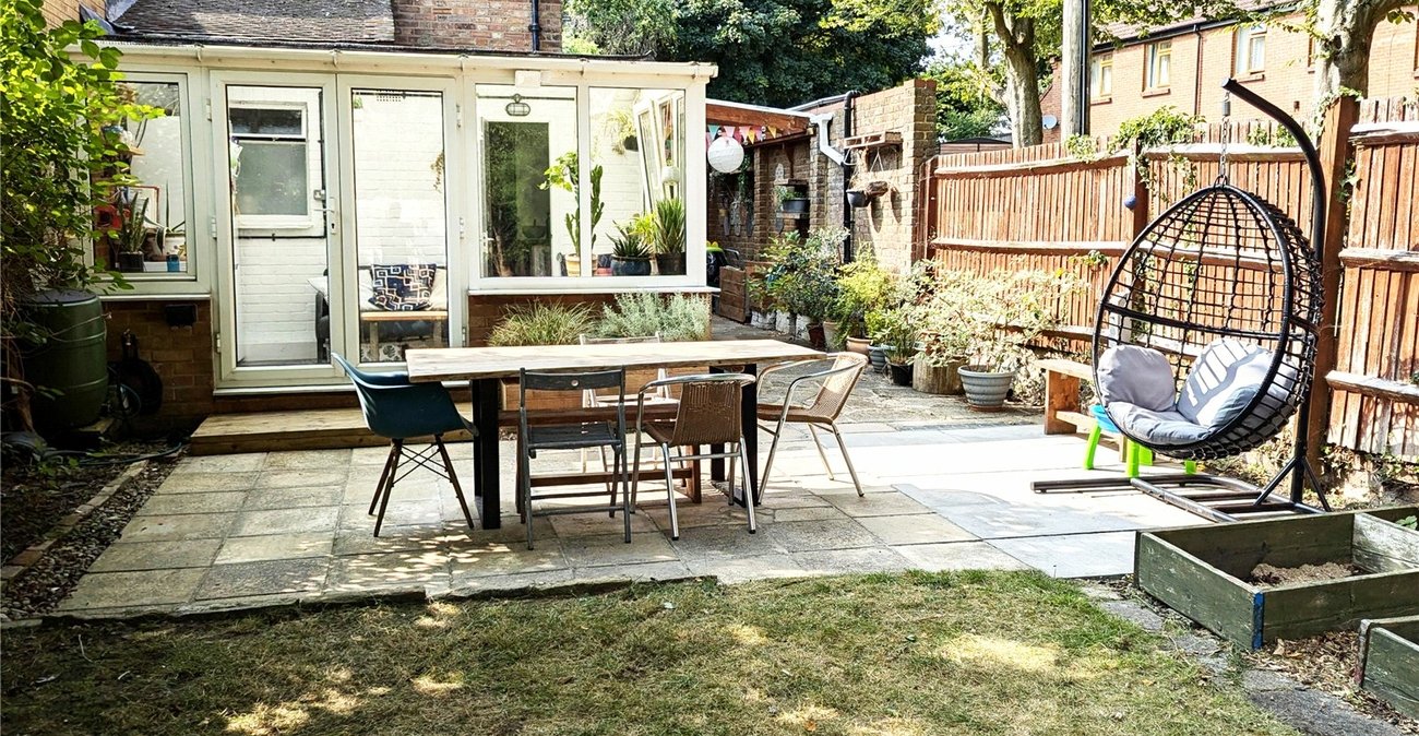 2 bedroom house for sale in Crockenhill | Robinson Jackson