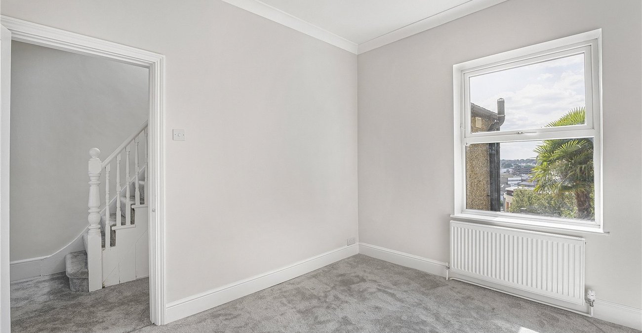 3 bedroom house for sale in Dartford | Robinson Jackson
