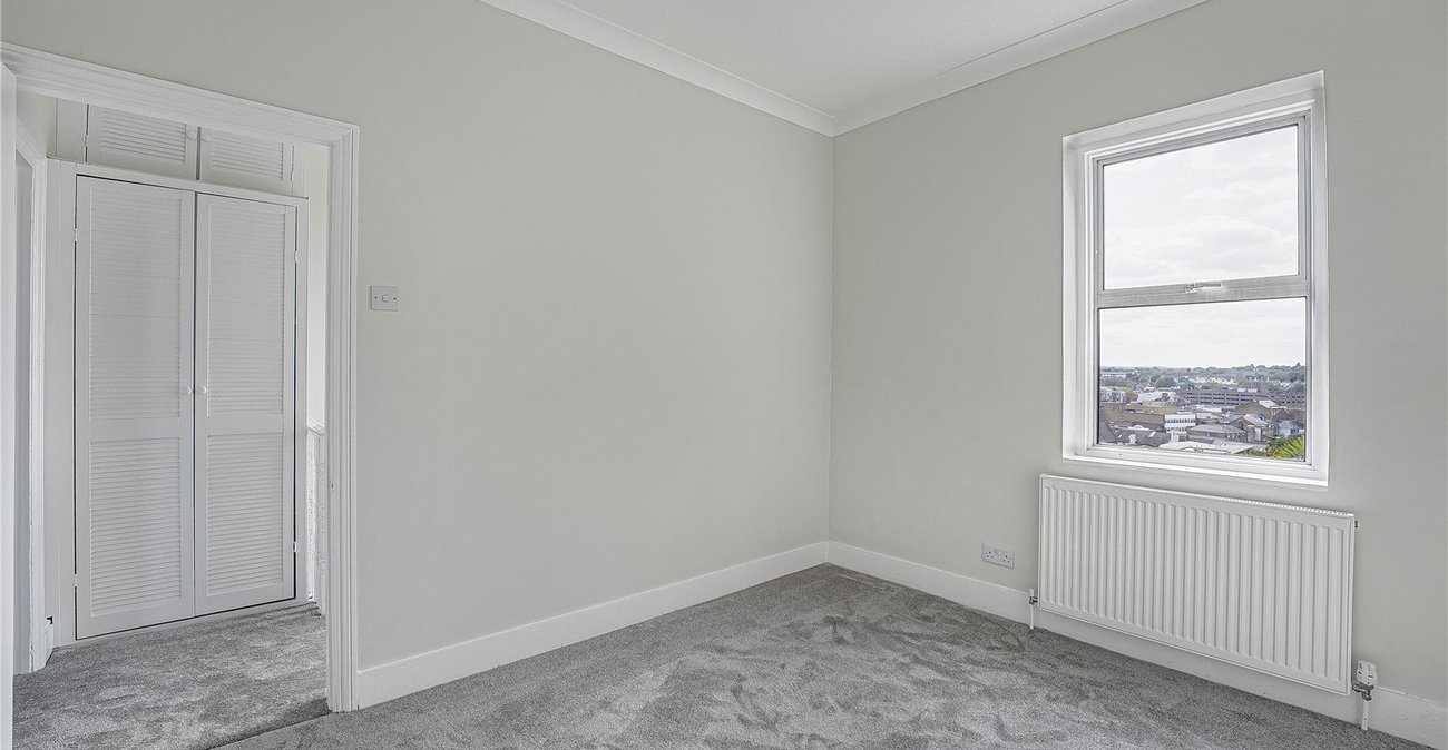 3 bedroom house for sale in Dartford | Robinson Jackson
