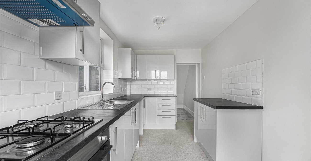 3 bedroom house for sale in Dartford | Robinson Jackson