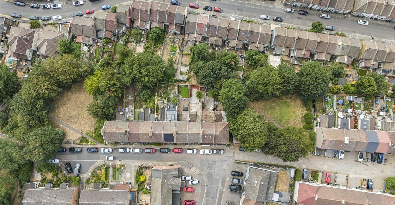 3 bedroom house for sale in Dartford | Robinson Jackson