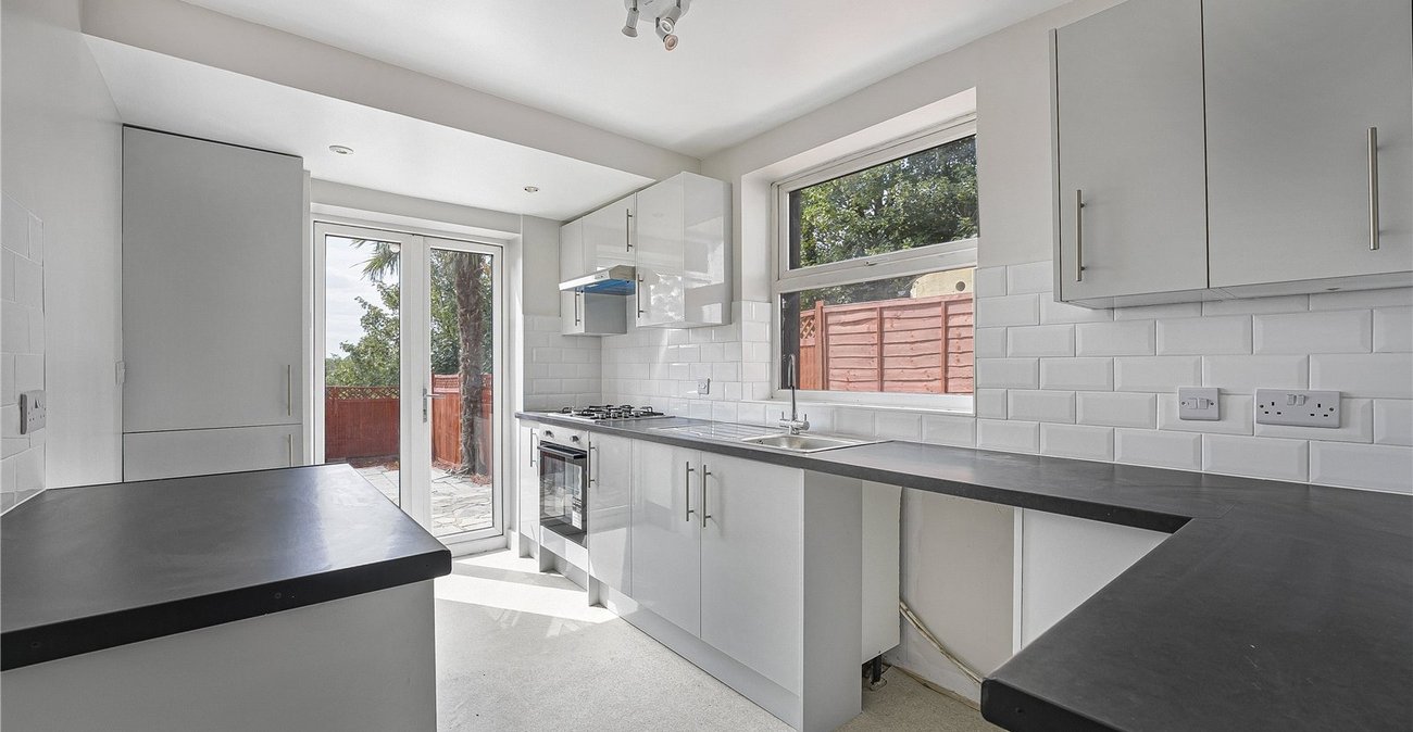 3 bedroom house for sale in Dartford | Robinson Jackson
