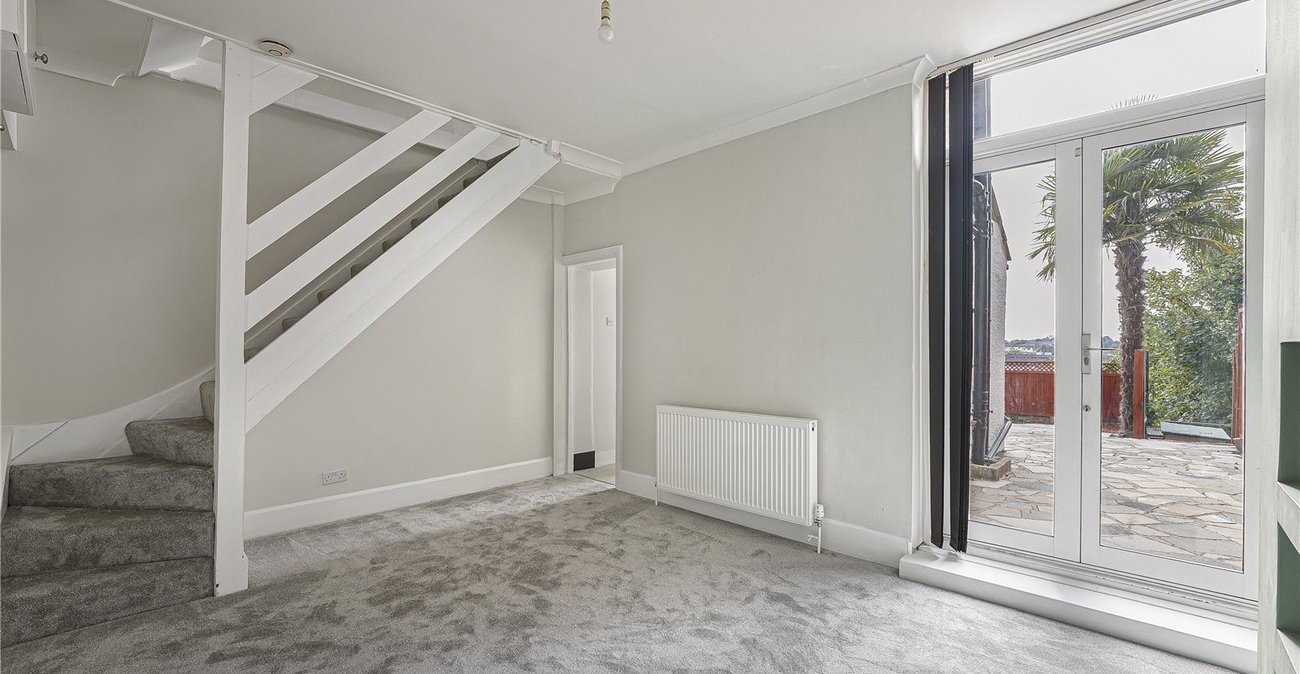 3 bedroom house for sale in Dartford | Robinson Jackson