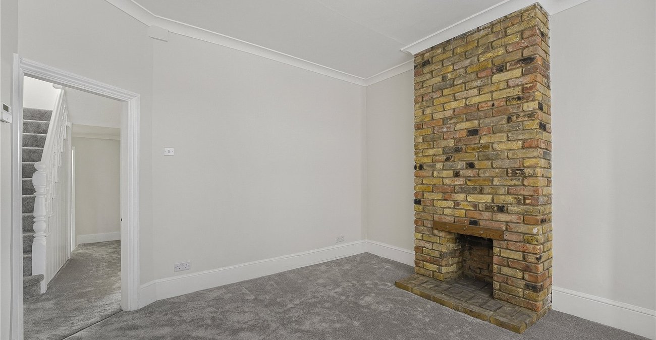 3 bedroom house for sale in Dartford | Robinson Jackson