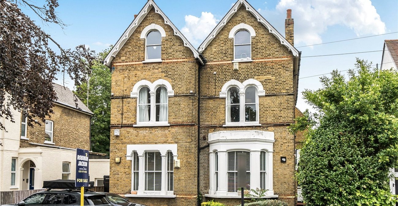 1 bedroom property for sale in Forest Hill | Robinson Jackson