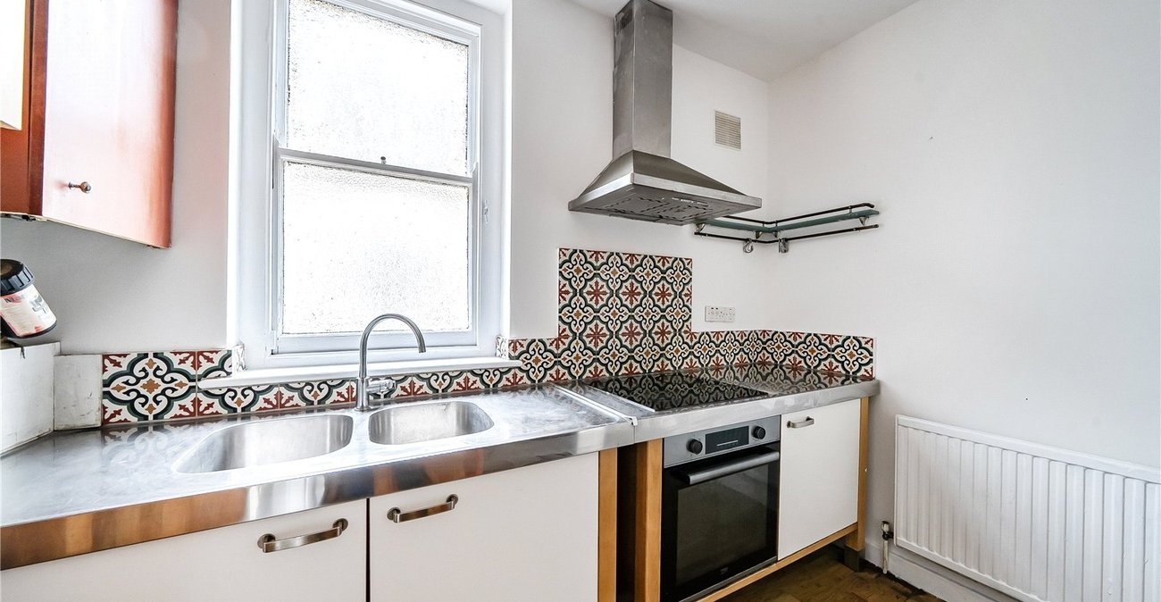 1 bedroom property for sale in Forest Hill | Robinson Jackson
