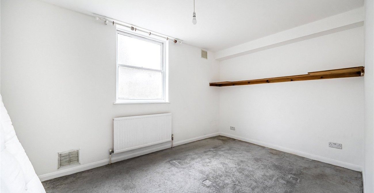 1 bedroom property for sale in Forest Hill | Robinson Jackson
