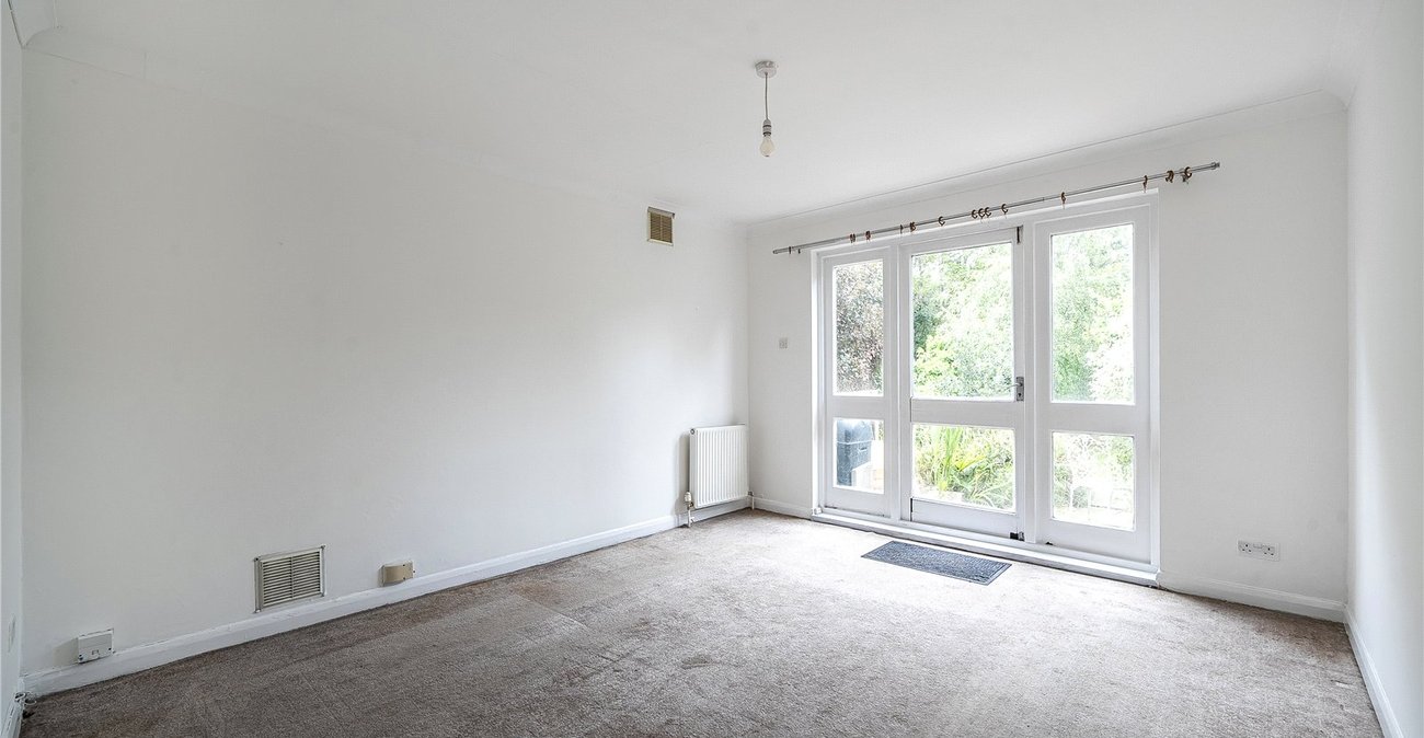1 bedroom property for sale in Forest Hill | Robinson Jackson