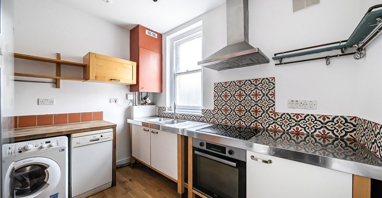 1 bedroom property for sale in Forest Hill | Robinson Jackson