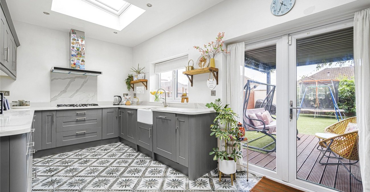 3 bedroom house for sale in Welling | Robinson Jackson