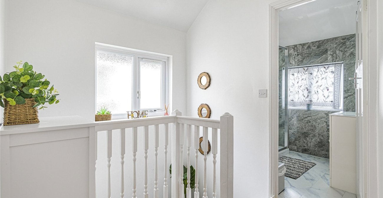 3 bedroom house for sale in Welling | Robinson Jackson
