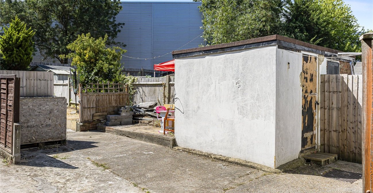 3 bedroom house for sale in Swanley | Robinson Jackson