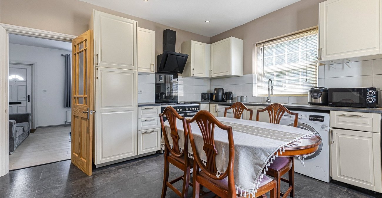 3 bedroom house for sale in Swanley | Robinson Jackson