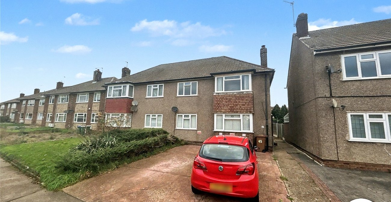 2 bedroom property to rent in Sidcup | Robinson Jackson