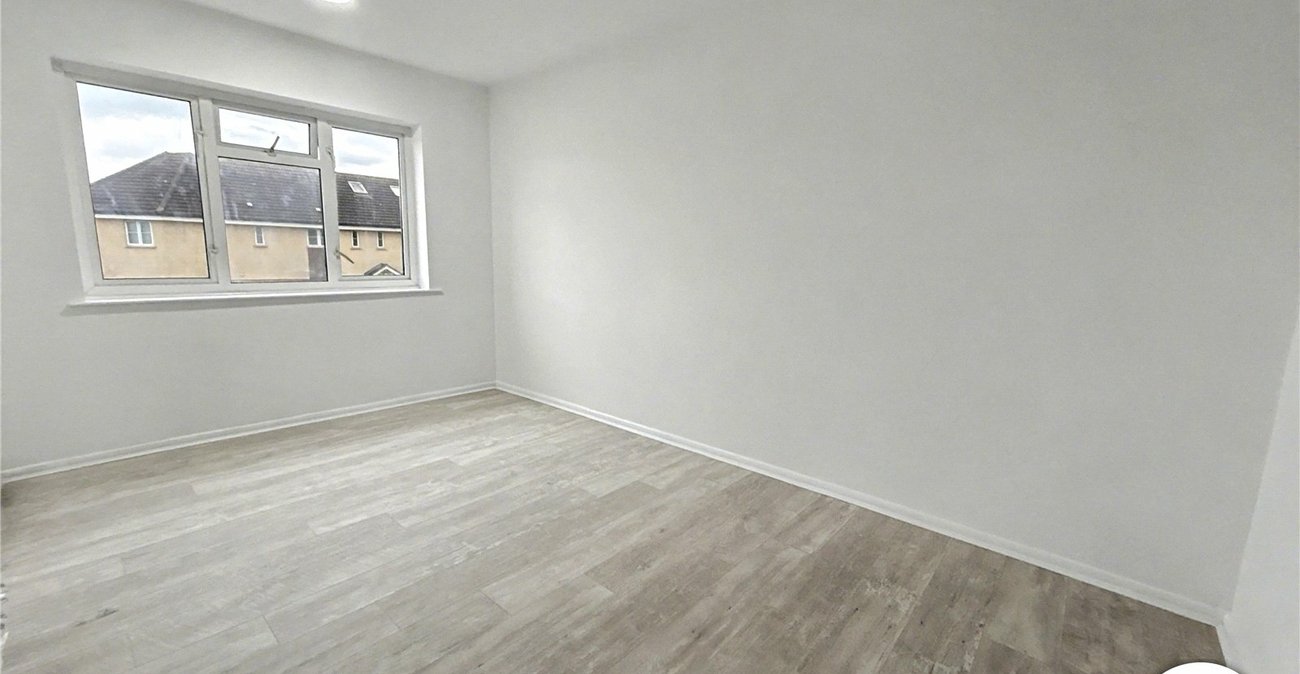 2 bedroom property to rent in Sidcup | Robinson Jackson