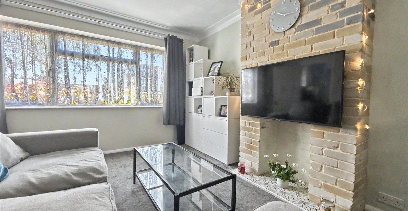 2 bedroom property for sale in Sidcup | Robinson Jackson