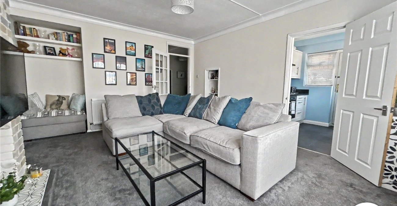 2 bedroom property for sale in Sidcup | Robinson Jackson