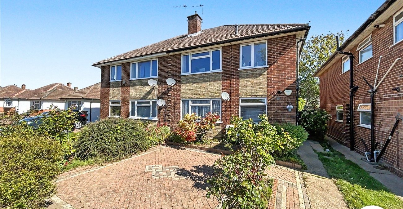 2 bedroom property for sale in Sidcup | Robinson Jackson